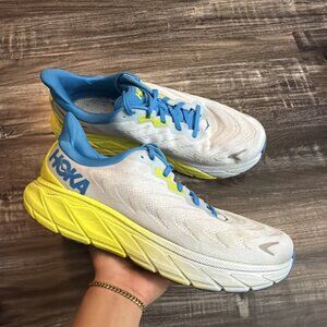 Hoka One One Arahi 6 White Blue Yellow 1123194 IWEP Running Shoe Size 12 D